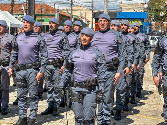 Prefeito Júlio Fernando e autoridades da região são homenageados no 19º aniversário do 54º Batalhão da Polícia Militar em Itapeva