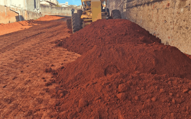 Mais uma frente de pavimentação avança na área central de Capão Bonito