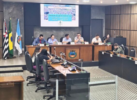 Audiência Pública discute Projeto de Lei Orçamentária de 2026 na Câmara Municipal