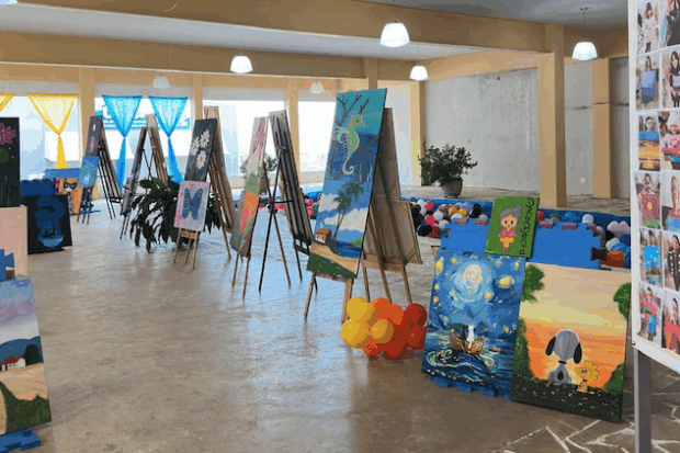 Exposição “Pequenos Grandes Artistas” revela talentos das atividades complementares do Centro Educacional Paulo Freire 