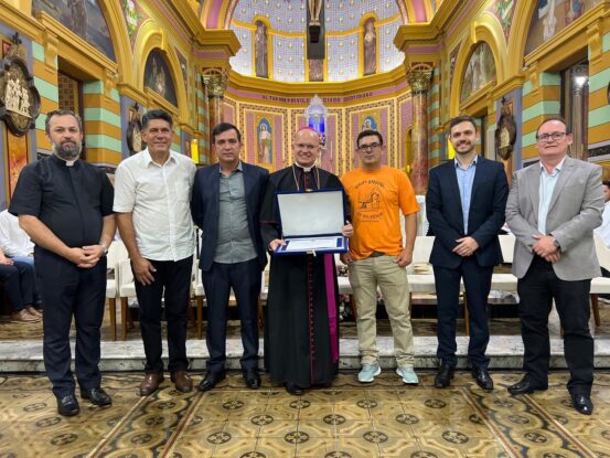 Bispo Dom Eduardo Malaspina recebe Título de Cidadão Capão-Bonitense