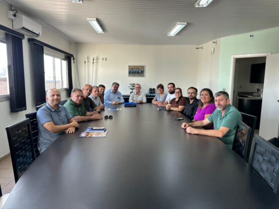 Roberto Tamura responderá pela chefia do Executivo até o dia 22 de janeiro