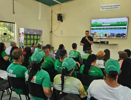 Entrega de Equipamentos do Projeto Cataforte fortalece rede de catadores no Sudoeste Paulista