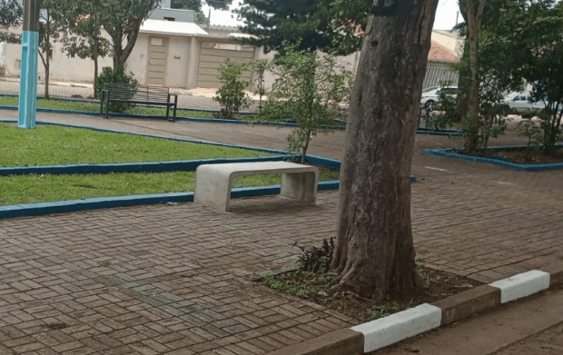 Revitalização da Praça da Vila Cruzeiro está em andamento