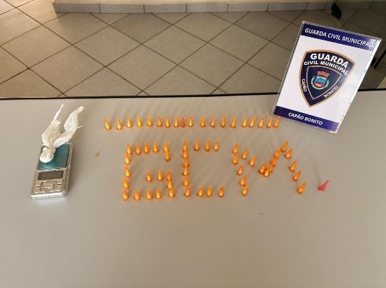 Ação da Guarda Civil Municipal resulta na apreensão de drogas e prisão por tráfico