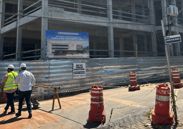 Diretor da 16ª Região de Itapeva visita obras da nova Santa Casa e destaca impacto regional do hospital
