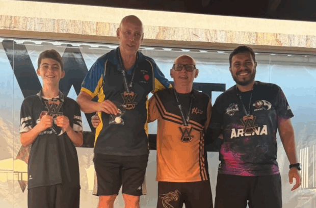 Atletas do Hora do Drive brilham em competição em São Roque