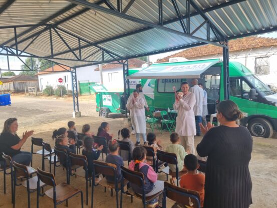 Projeto de Saúde Bucal beneficia escolares durante ação no bairro Apiaí Mirim em Capão Bonito
