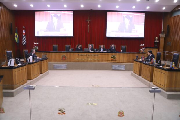 Contas do prefeito Júlio Fernando são aprovadas pela 12ª vez consecutiva pelo Tribunal de Contas do Estado