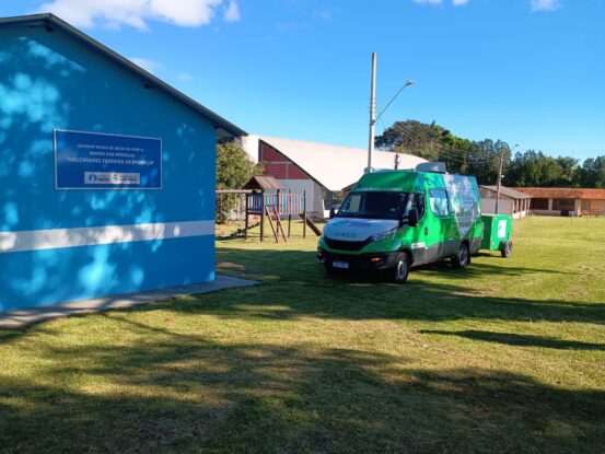 Dia B de Saúde Bucal leva prevenção, orientação e atendimento odontológico a crianças do bairro dos Proenças