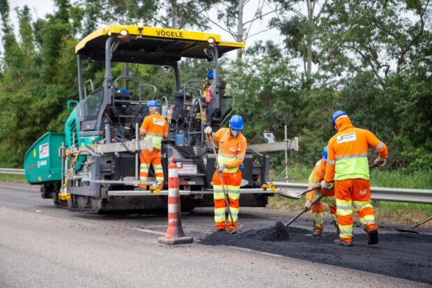 SPVias avança com obras de pavimentação em rodovias do sudoeste paulista nesta semana