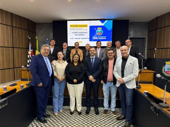 Luiz Carlos Mariotto e Leomir Baldissera recebem títulos de cidadão capão-bonitense