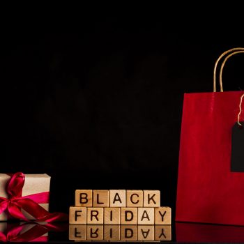 black-friday-cubes-with-present-bag